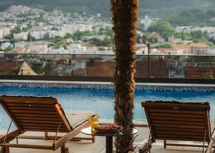 Villa View Mostar With Jacuzzi & Heated Pool