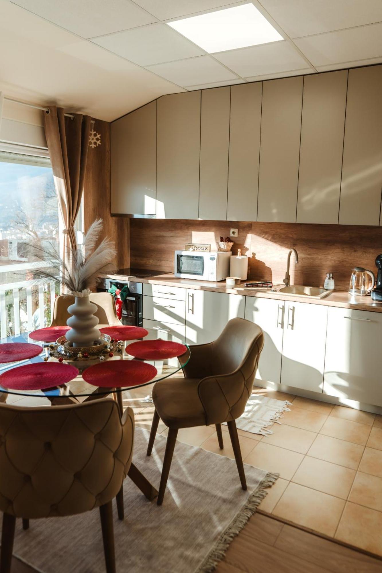 View With Jacuzzi & Heated Pool Villa Mostar